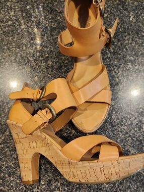 Kork-Ease Tan Cork Wedge Sandals with Buckle Straps Size 7